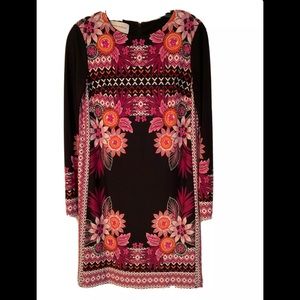 Donna Morgan Long Sleeve Dress, Size 4.
Spandex